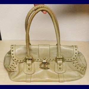 Original Just Cavalli Damen Handtasche aus Leder beige